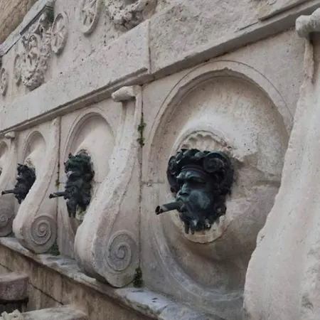 アパート Casa Di Ludo アンコーナ